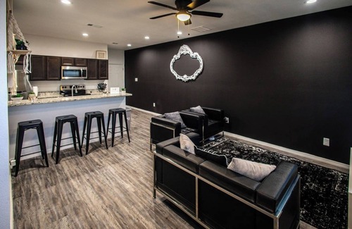 Odessa House | Back to Black Odessa TX