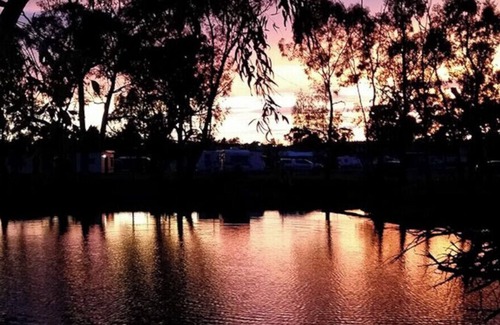 Stawell House | Backpacker / Work Time Accommodation in Cabin Park