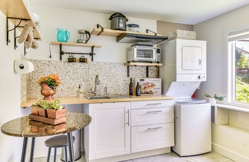 Beaverton Apartment | Backs to Wetlands: Tranquil Beaverton Retreat!