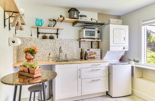 Beaverton Apartment | Backs to Wetlands Tranquil Beaverton Retreat!