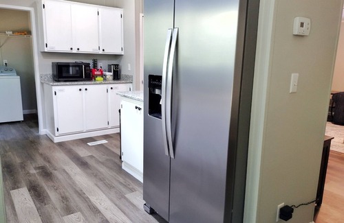 Milton House | Backwoods Milton House 3BR&2bath 3 Miles from VIR
