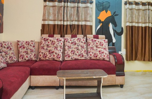 Visakhapatnam House | "Bacpack Monkey Homestay – Your Cozy Adventure Hub!"