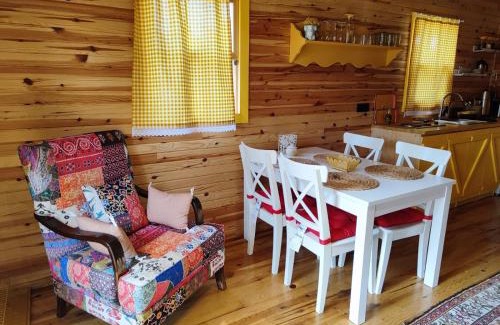 Bergama Cabin | Badece Farm Yellow House