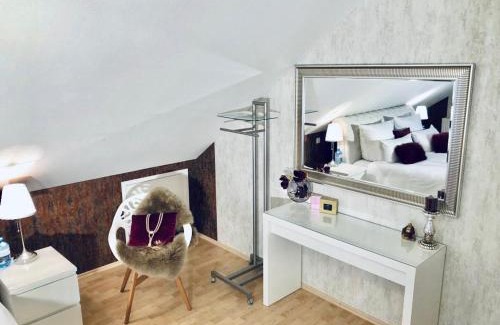 Hugelsheim Apartment | Baden Airpark Family Apartment