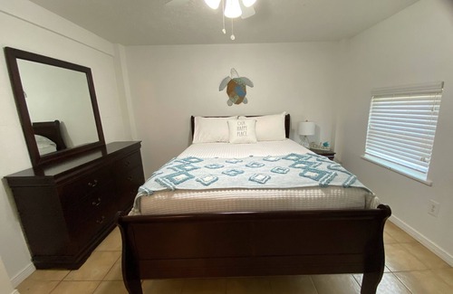 Kleberg County House | Baffin Bay "Catch N Relax" - Spectacular Sunrises