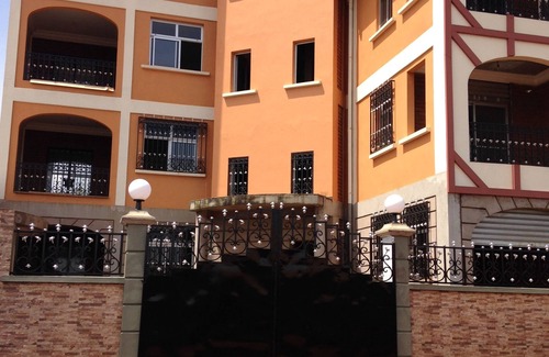 Bafoussam Apartment | BAFOUSSAM HEART OF CITY 2P FURNISHED ANY COMFORT: RESIDENCE VICYMA