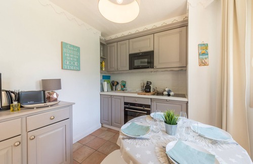 Duingt Apartment | BAIE DES VOILES - #2 rez de jardin, 1ch. acces lac