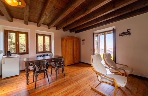 Civenna Ski Chalet | Baita Gemma by Wonderful Italy