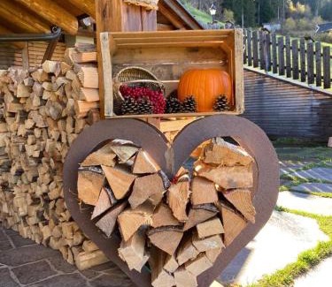 Bedollo Ski Chalet | BAITA NONNO GHINO