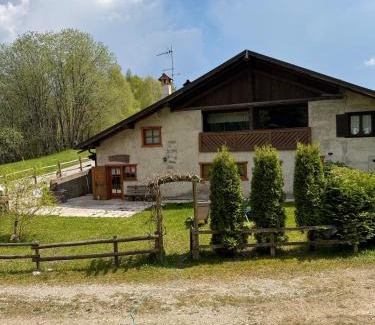 Roncone House | Baita Pradamont di Moreno