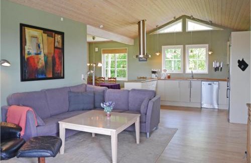 Skibby House | Bakkely