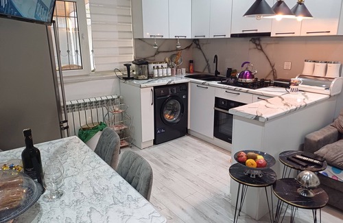 Baku Apartment | Baku 2+1 room H.Aliyev pr+center. Narimanov metro 500metr .Socar tower 70metr