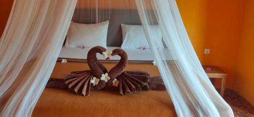 Bayan Hotel | Balé Sebaya - Bungalows Café Nature