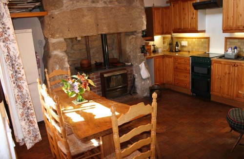 New Mill Cottage | Bal Cottage lies on the edge of the Penwith Moors in West Cornwall