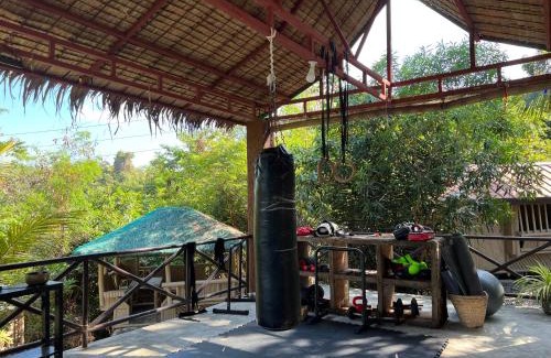 Bolinao Resort | Balai sa Bundok