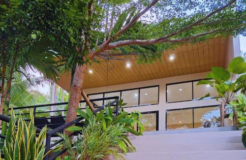 San Francisco Island House | Balcon- Your Cozy Camotes Island Escape