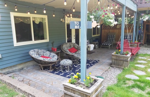 Seabeck Apartment | Bald Eagles, and deer at your doorstep. A wooded path leads to the beach