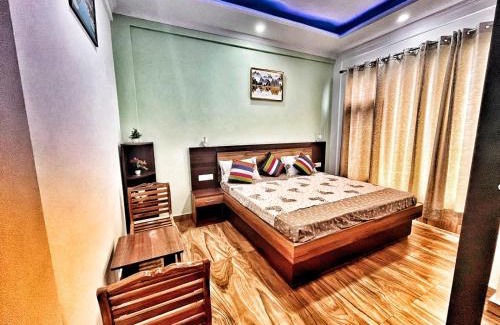 Shimla Apartment | Baldeyan Breeze 2BHK Family Apartments with Balcony View