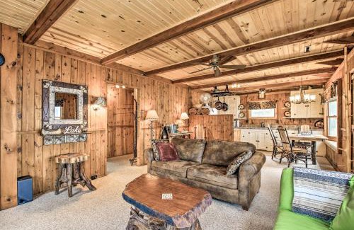 Baldwin House | Baldwin Cabin with Private Beach on Little Lake!