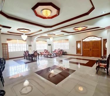 Luzon House | Bale DT