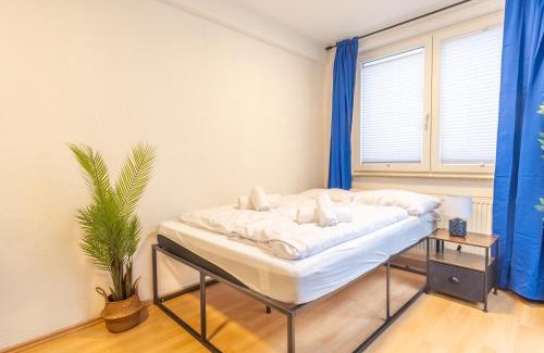 Bad Duerrenberg Apartment | Balkon, 4k TV, Kaffee, Netflix