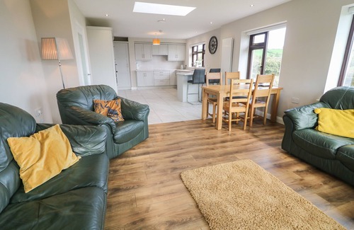 Newry Cottage | BALLINLISS COTTAGE, family friendly in Newry, Northern Ireland