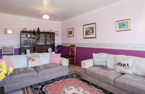 Farr House | BALNABODACH, pet friendly, with a garden in Inverness