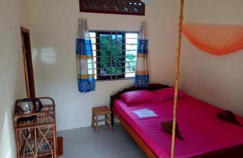 Koh Rong Sanloem House | Baloo Guesthouse