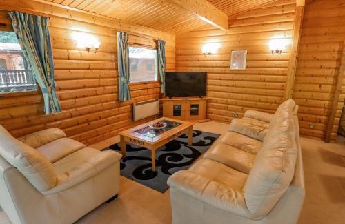 Kenwick House | Bamboo Retreat