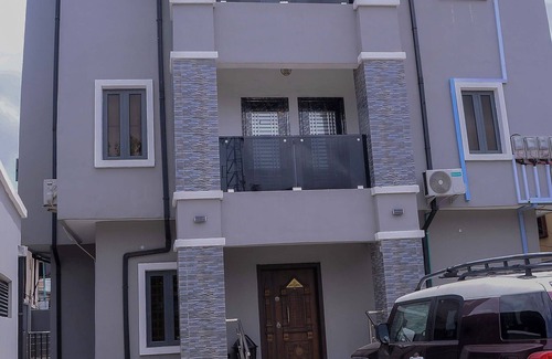 Surulere Apartment | Bamgbose Apartments in Surulere, Lagos Nigeria