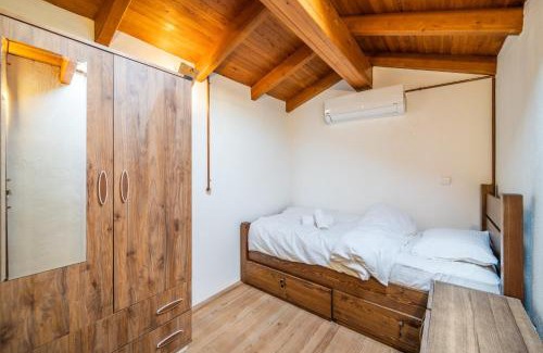 Hacımemis Hotel | Banana Alaçatı Food & Stay - Adults Only