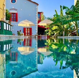 Hacımemis Hotel | Banana Alaçatı Food & Stay - Adults Only