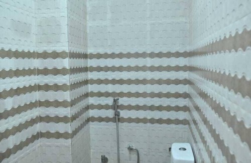 Lanka Hotel | Banarasi Kothi