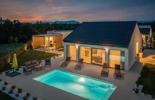 Oklaj Villa | Bandelli villas
