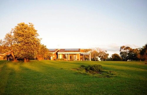 Newhaven Bed & Breakfast | Banksia Park Estate