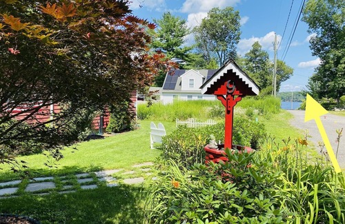 Lakeside Cottage | Bantam Lake Cottage - 4 min walk to lake/shared beach, 6 Kayaks, 2 SUP, fire pit