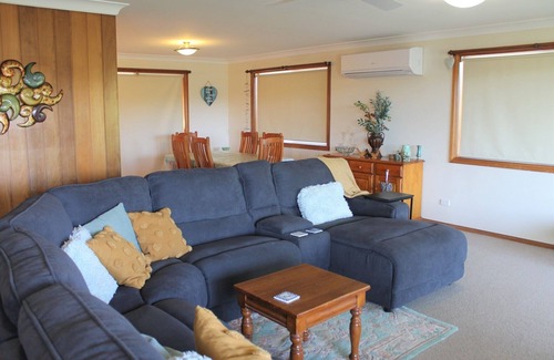 Scotts Head House | Bantry Bay - Scotts Head