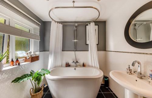 Prestatyn House | Baobab Lodge