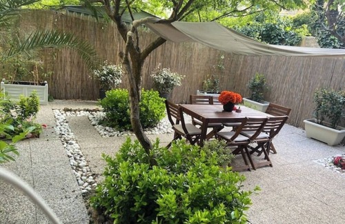 Livorno House | Baol, Paradise Inn