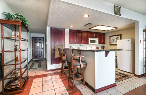 Seven Coves Condo | ⛱Bar Suite⭐Holidays⭐Bachelor/ette ☘Poker Night☘