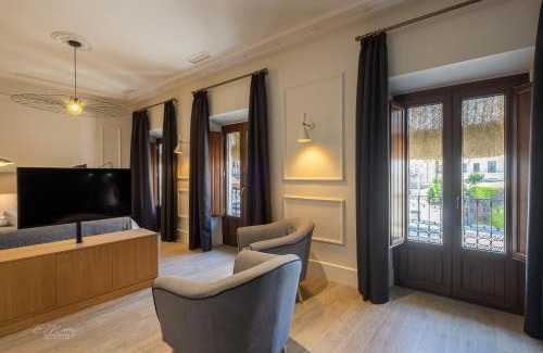 Merida Old Town Apartment | Barbarossa Suites Plaza de España