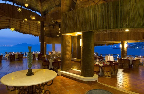 Peninsulas de Santiago Resort | Barceló Karmina All Inclusive
