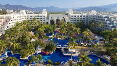Peninsulas de Santiago Resort | Barceló Karmina - All Inclusive