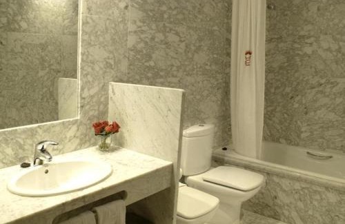 Old Town Hotel | Barceló León Conde Luna