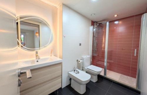 Sant Adria de Besos Apartment | Barcelona Forum Pool and Parking included and Beach 5min