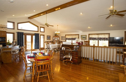 Chaplin House | Bardstown Kentucky , large space