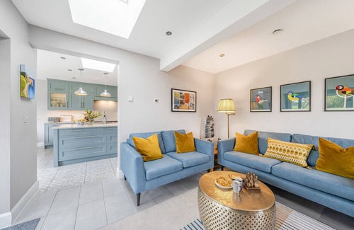 Winterborne Kingston Cottage | Barn at West Acres - sleeps 4 guests in 2 bedrooms