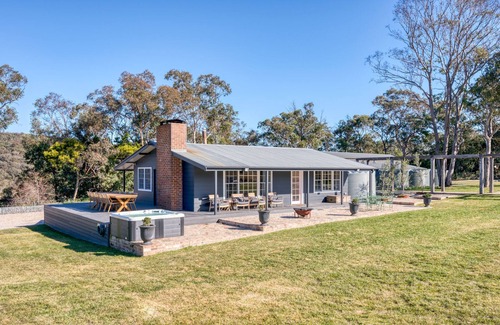 Canyonleigh House | Barn & Cottage In Canyonleigh