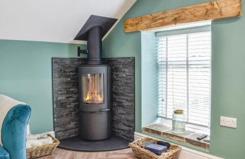Dronfield House | Barn Owls Nest-Uk39432