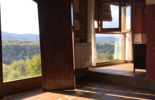 Muntanyola Apartment | Barn restored 1h from Barcelona